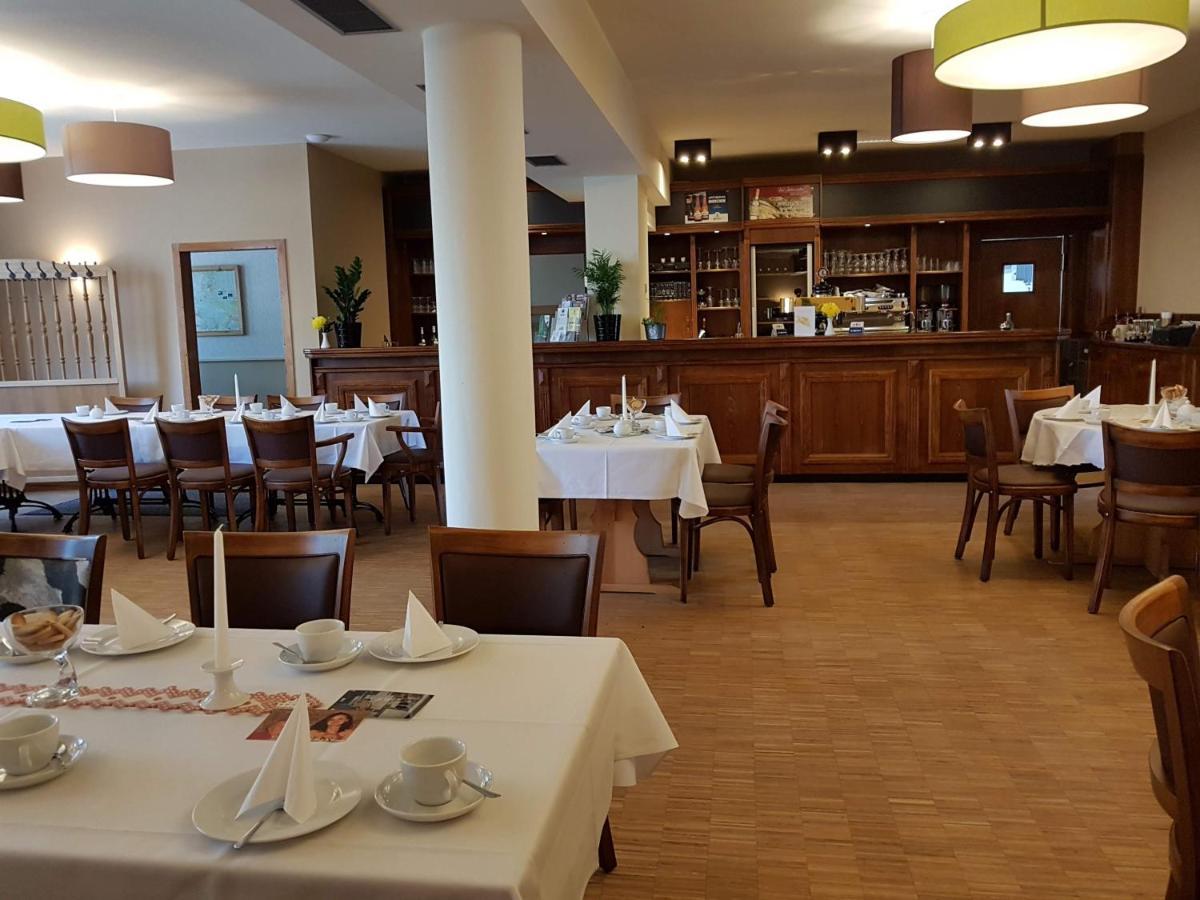 Gasthof Zur Friedenseiche Lohsa Exterior foto
